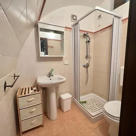 The Barrel, Lovely One Bedroom In דירה *